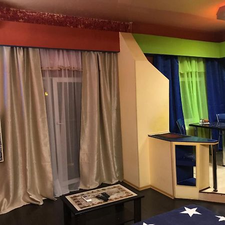 One-Bedroom Apartment On Gagarina Charkiv Esterno foto