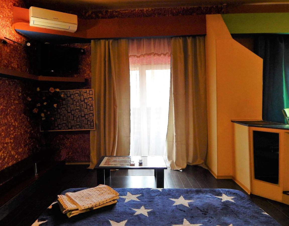One-Bedroom Apartment On Gagarina Charkiv Esterno foto